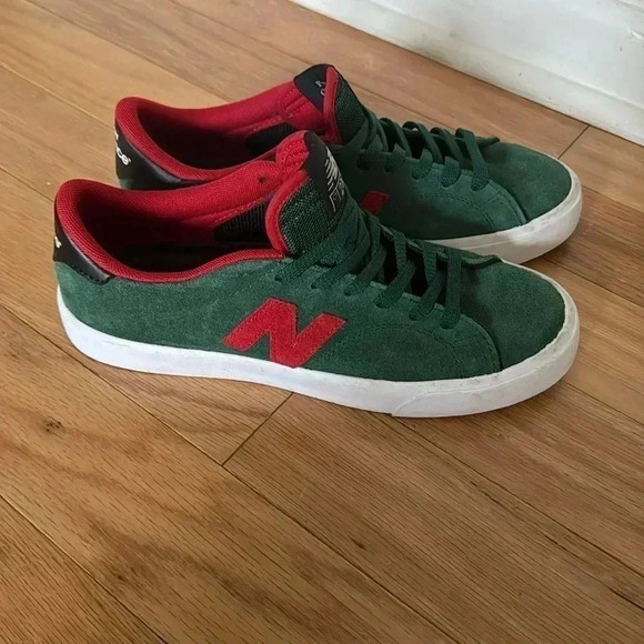 New Balance Other - New Balance CT 210 Green Suede Casual Athletic Shoes Mens Size 8